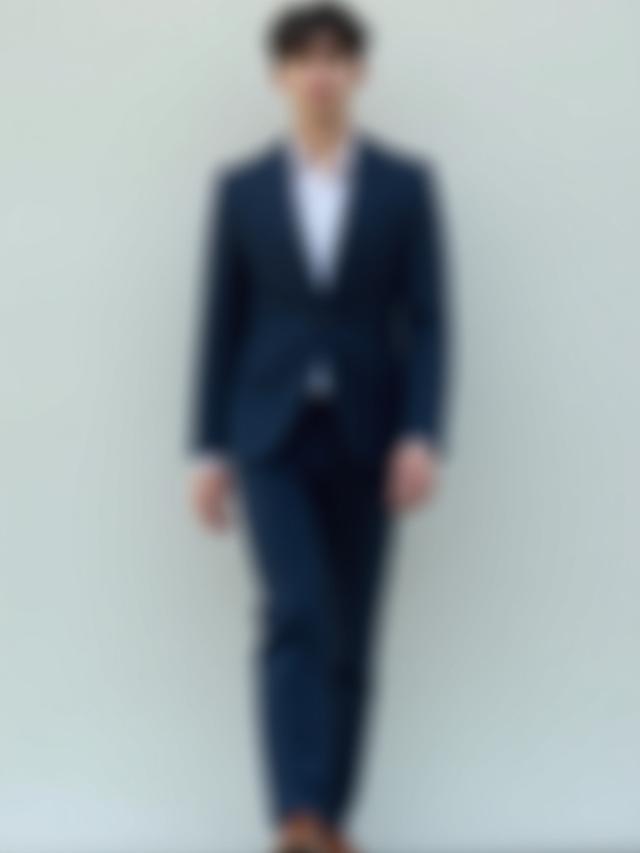 모던 네이비 수트